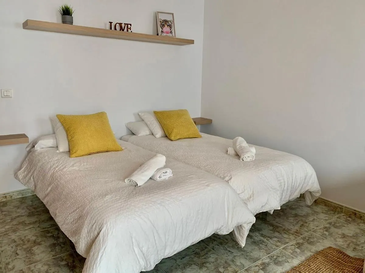 Apartamentos Alan 네르하 0*,