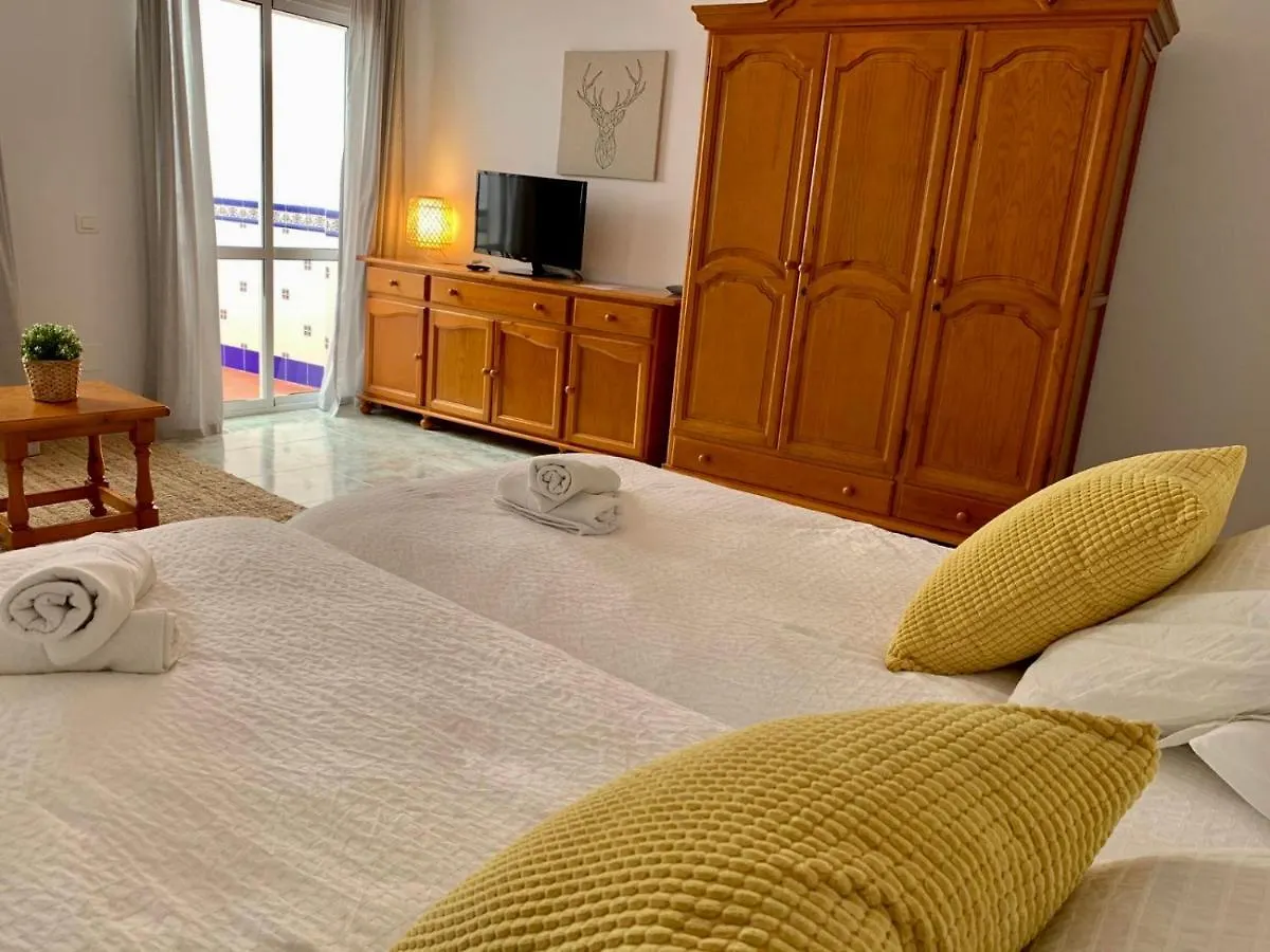 Apartamentos Alan 네르하 0*,  스페인