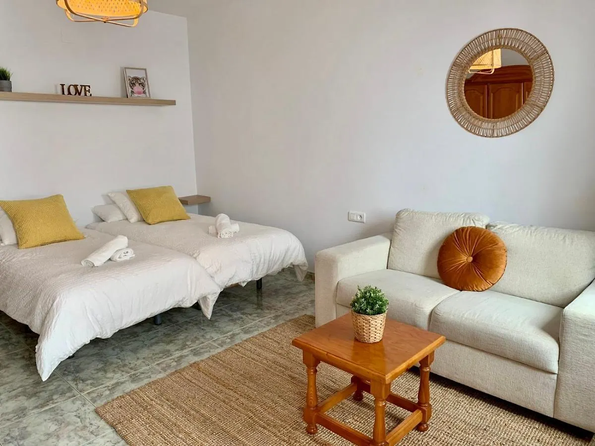 Apartamentos Alan 네르하 아파트